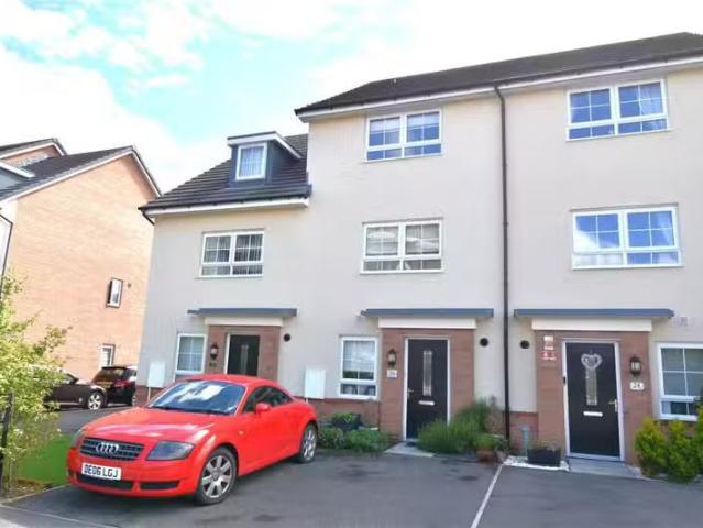 House for rent in Whitby, Rossmore