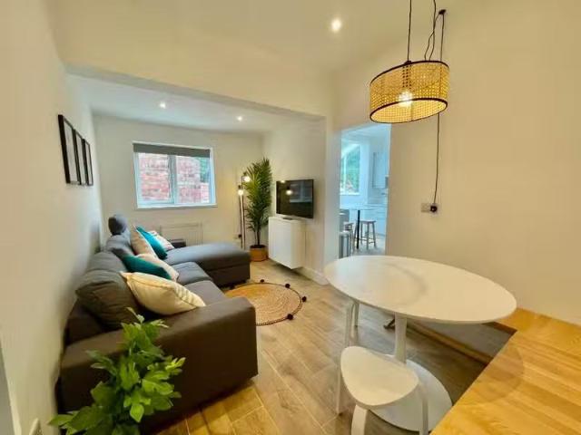 House for rent in Saughall, Cheshire