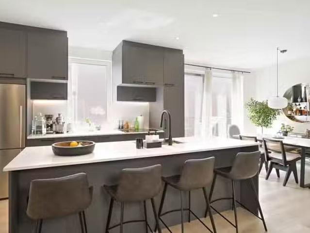 Condo for rent in St. Leonard's, Quebec