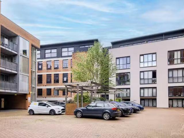 Apartment for rent in Tenby, Wales