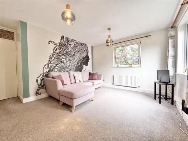 Apartment for rent in Branksome, Poole