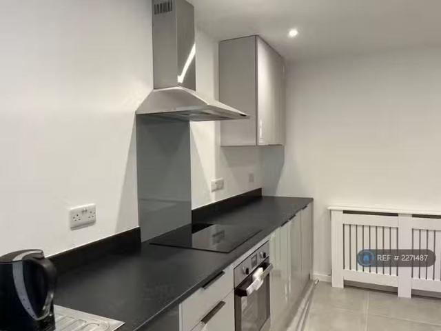 House for rent in St Paul's Cray, Greater London