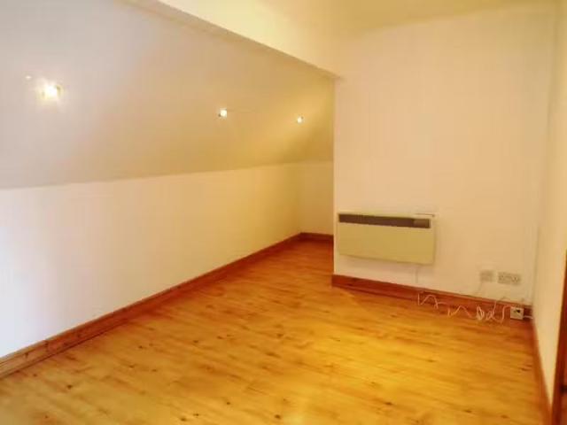 House for rent in Wake Green, West Midlands