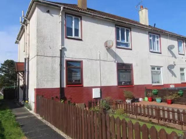 House for rent in Kilwinning, Scotland