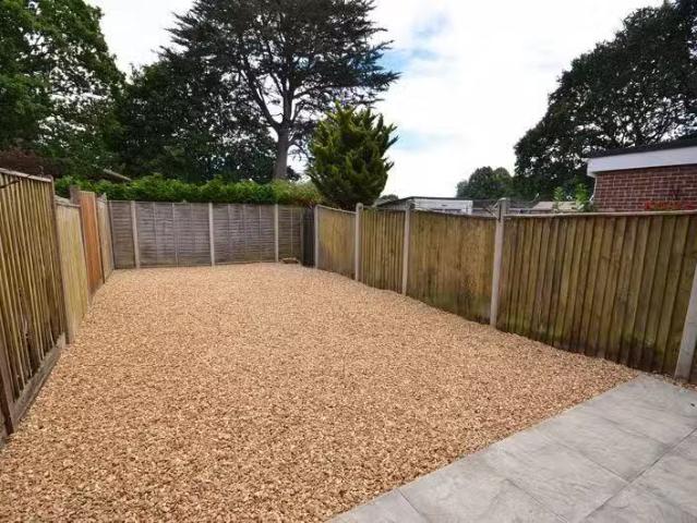 House for rent in Throop, Bournemouth
