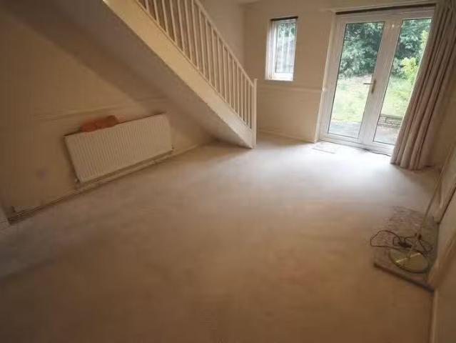 House for rent in Kingswood