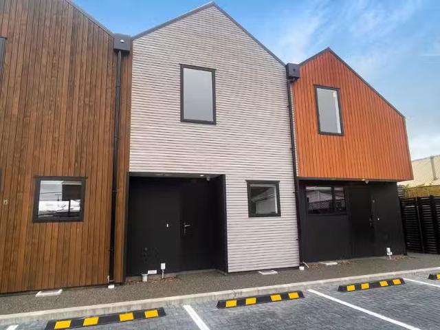 House for rent in Heathcote, Canterbury