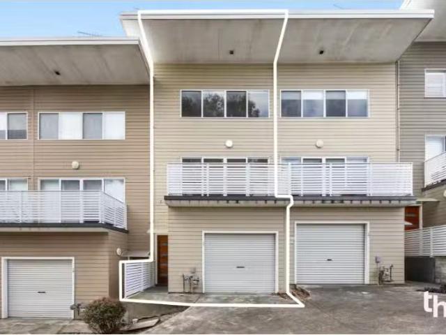 Condo for rent in Ambergate, New South Wales