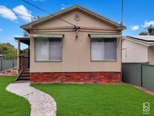 House for rent in Kanwal, New South Wales