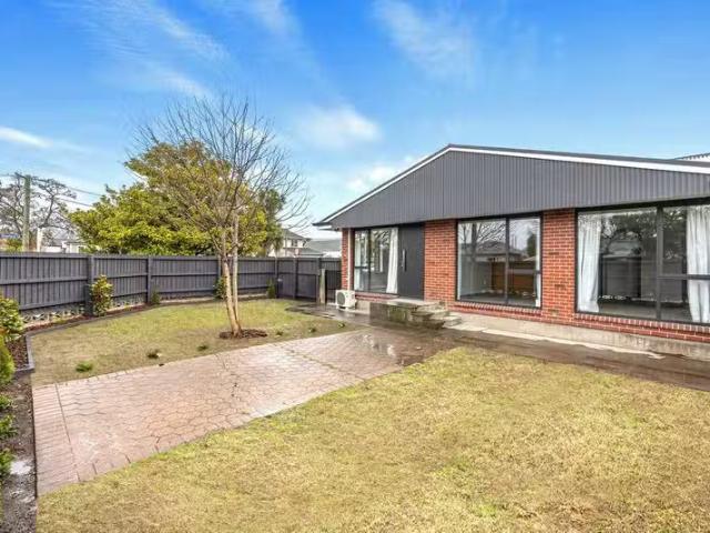 House for rent in Heathcote, Canterbury