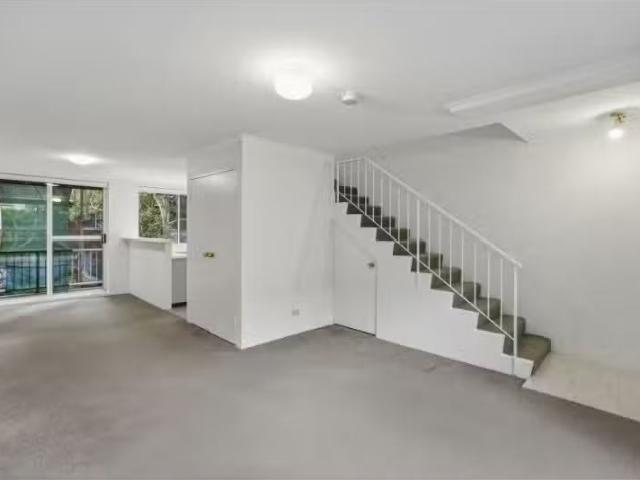 Condo for rent in Sydney, New South Wales