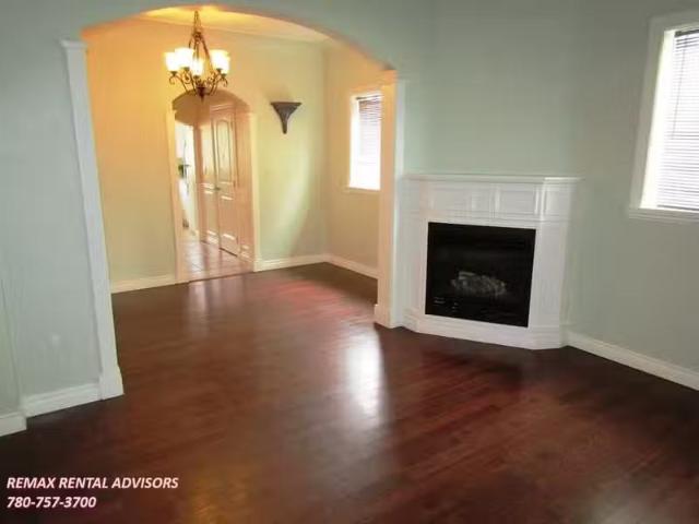 House for rent in Wedgewood, Alberta