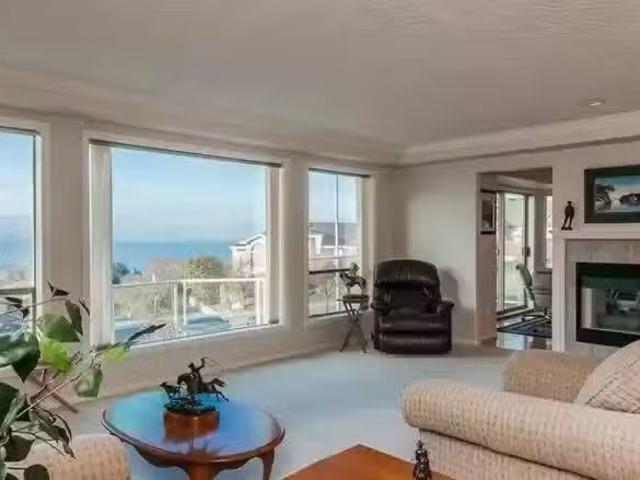 Condo for rent in Nanaimo, British Columbia