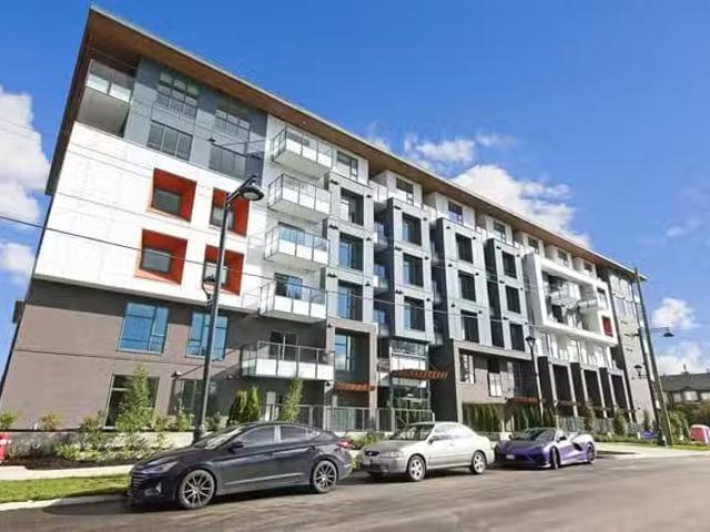 Apartment for rent in Surrey, British Columbia