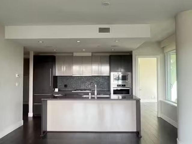 Apartment for rent in West Vancouver, British Columbia