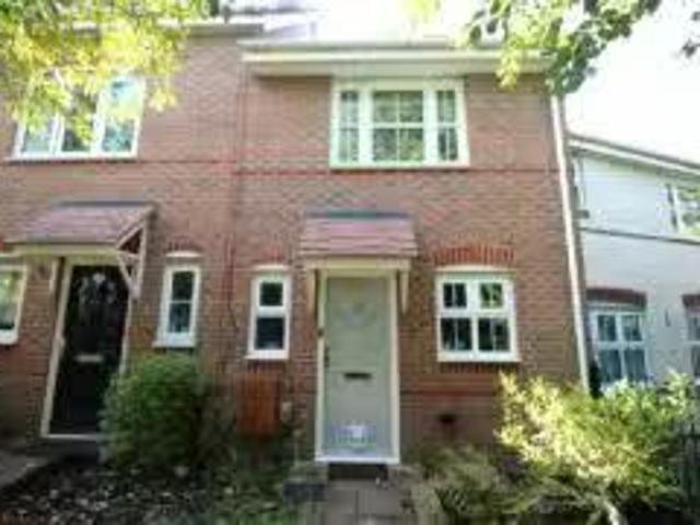 Apartment for rent in Elvetham Heath, Hart