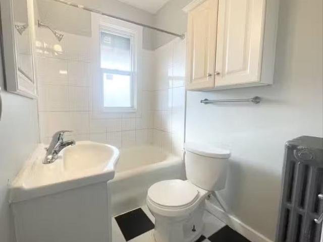 Condo for rent in Ancaster, Ontario