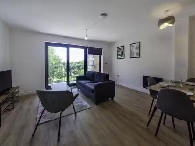 Apartment for rent in South Ashford, Bridgefield