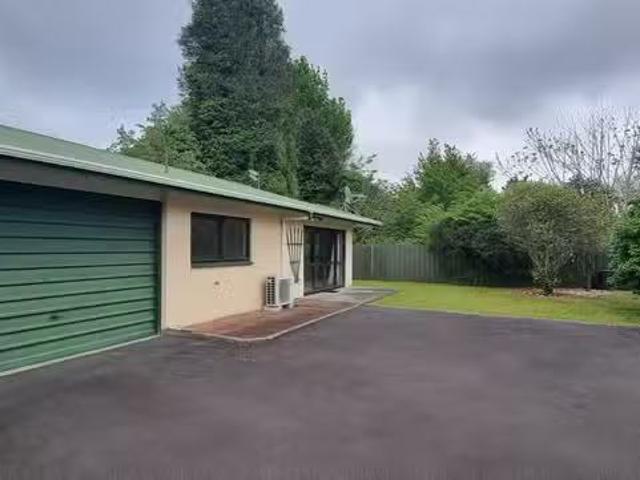 House for rent in Auckland, Oroua County