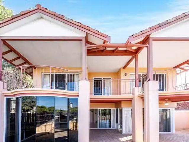 House for rent in Port Kennedy, Western Australia