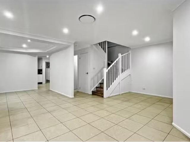 Condo for rent in Sydney, New South Wales