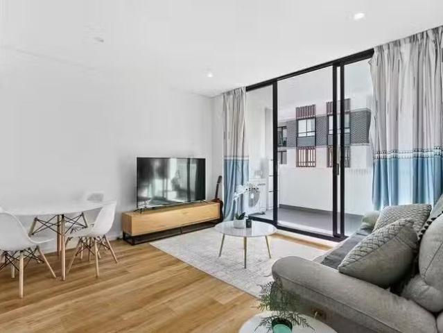 Apartment for rent in Causeway Lake, Queensland