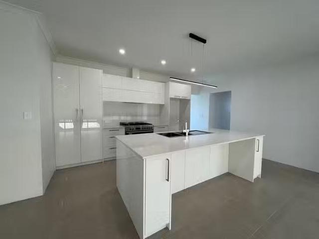 House for rent in Mindarie, Western Australia