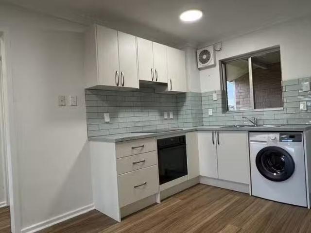 Apartment for rent in Hamilton Hill, Western Australia