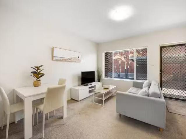 Apartment for rent in Toombul, Queensland