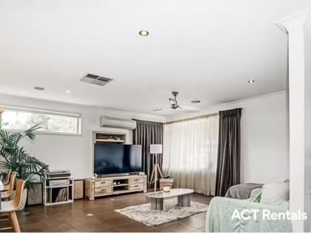 House for rent in Kambah, Australian Capital Territory