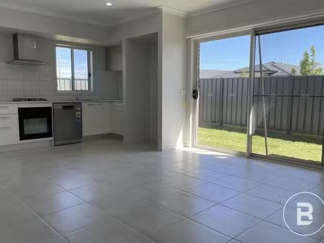 House for rent in Huntly, Victoria