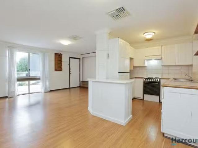 House for rent in Camillo, Western Australia