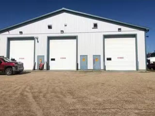 House for rent in Whitecourt, Alberta