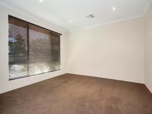 House for rent in Aubin Grove, Western Australia
