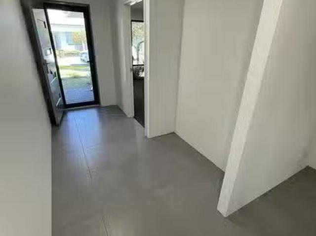 House for rent in Canning Vale, Western Australia
