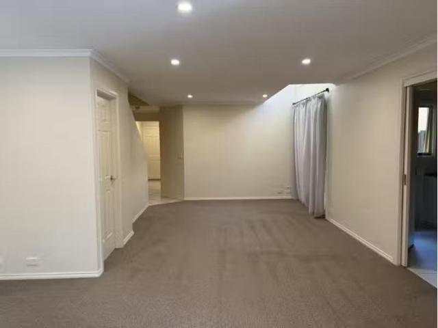 Condo for rent in Bruce, Australian Capital Territory