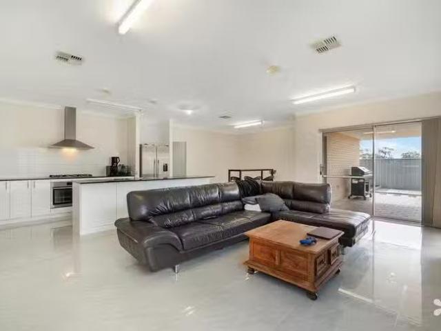 House for rent in Wellard, Western Australia