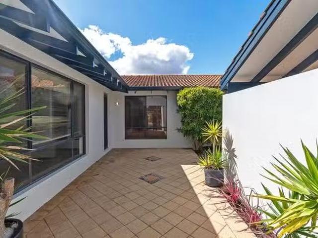 House for rent in Duncraig, Western Australia