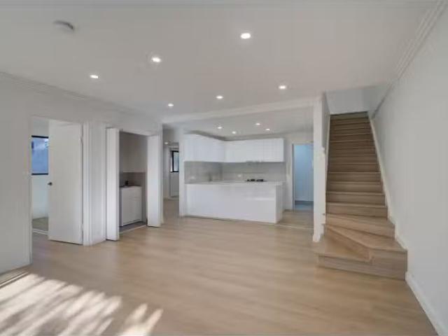 Apartment for rent in Watanobbi, New South Wales