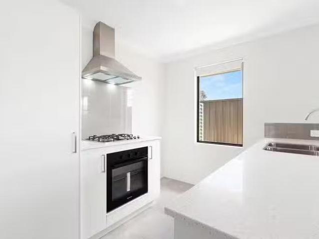 House for rent in Parklands, Western Australia