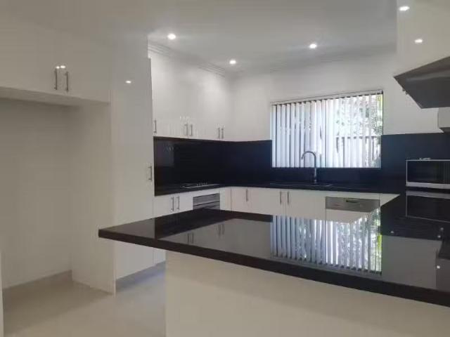 Condo for rent in Wollongong West, New South Wales