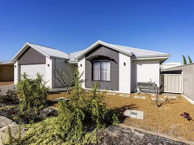House for rent in Irwin, Western Australia