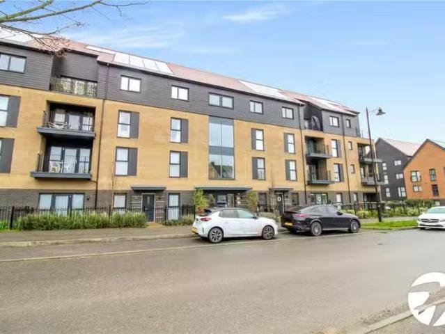 House for rent in Monks Orchard, Kent