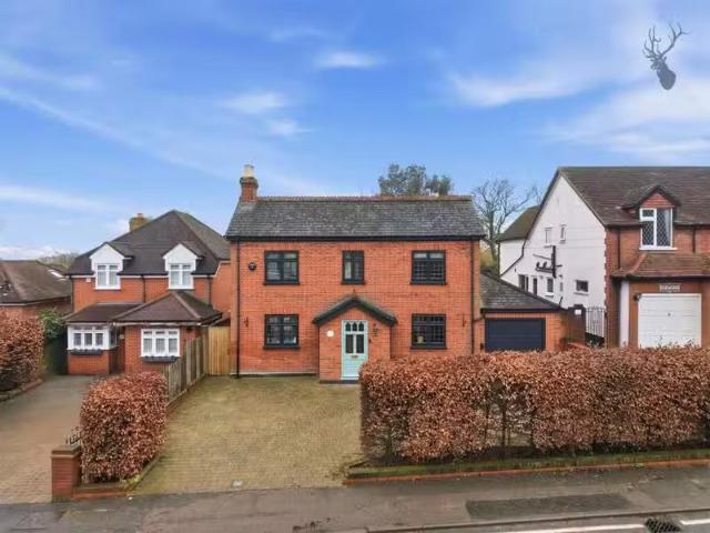 House for rent in Debden Green, Epping