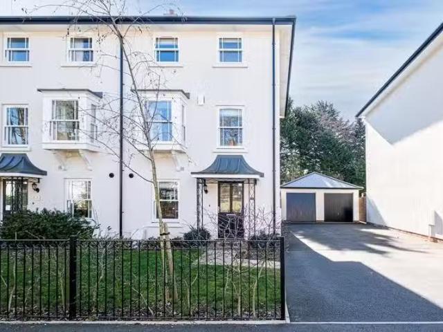 House for rent in St Paul's Cray, Greater London