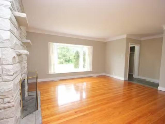 Condo for rent in Mulhurst Bay, Ontario