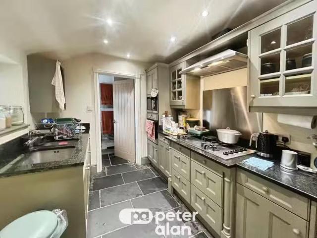 House for rent in Llanharan, Wales