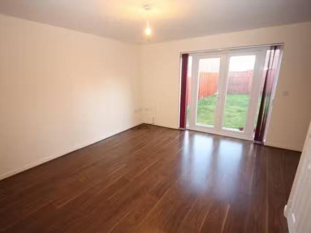 House for rent in Rossmore, Cheshire