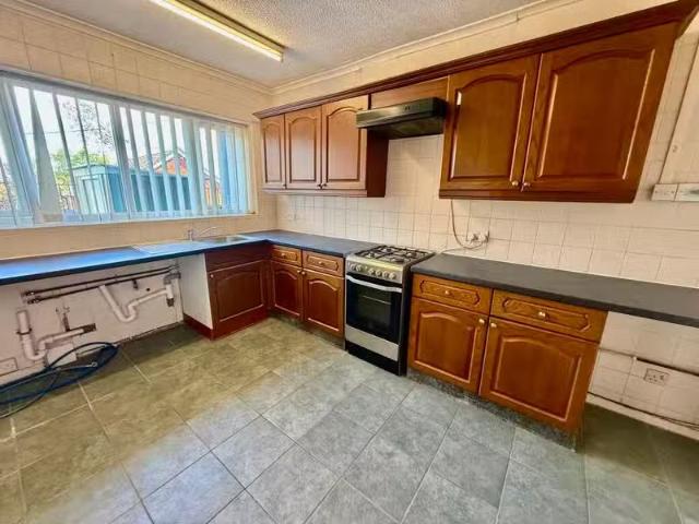 House for rent in Milngavie, Scotland