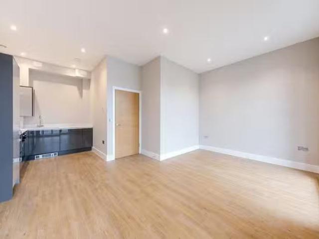 House for rent in St. Mildred's, The Bridge
